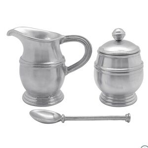 Mariposa classic Creamer and Sugar Set
